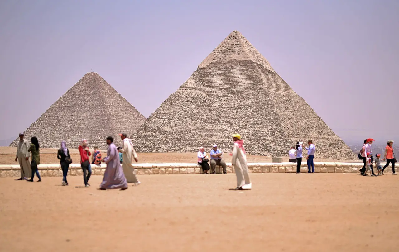 facts on egyptian pyramids